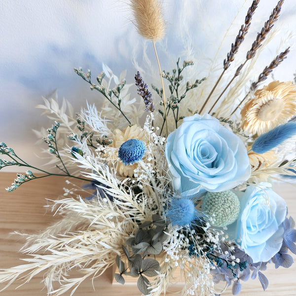 Baby Blue Dried Flower Arrangement, Table Flower, Interior Decoration, Gift Ideas