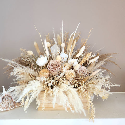 Beige Ivory Dried Flower Centrepiece, Natural Tone, Wedding Flower,  Table Decoration, Home Decoration