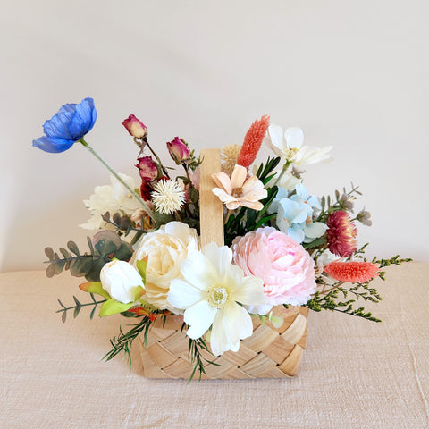 Colourful Flower Basket Arrangement, Small Basket Flower Arrangement, Interior Decoration, Gift Ideas