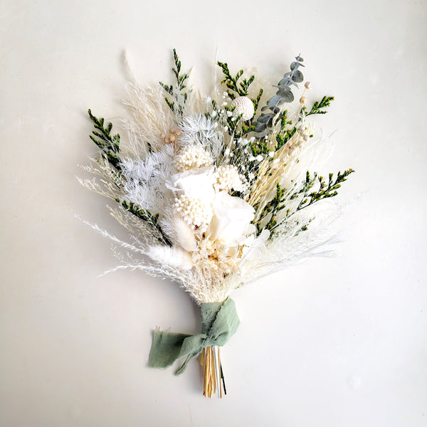 Boho Dried Flower Bouquet, White and Greenery Wedding Flower Bouquet